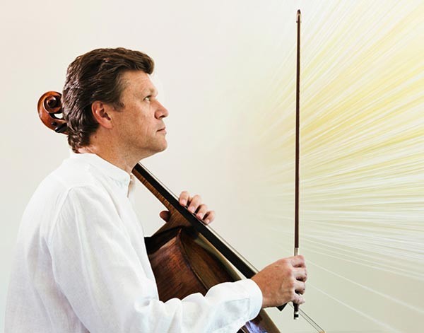 Cellist Mikhail Istomin