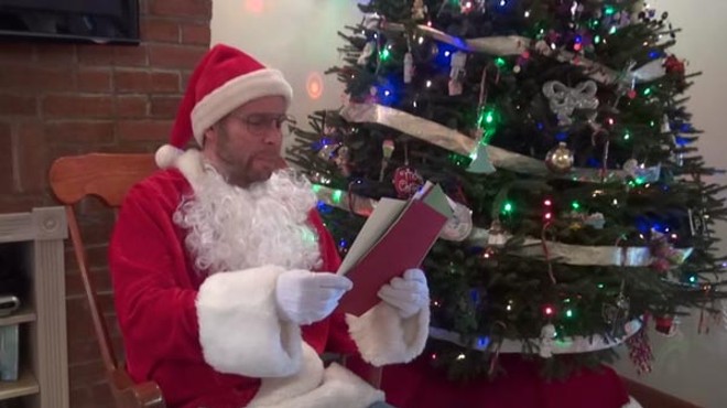 Pittsburgh Dad reads letters to Santa