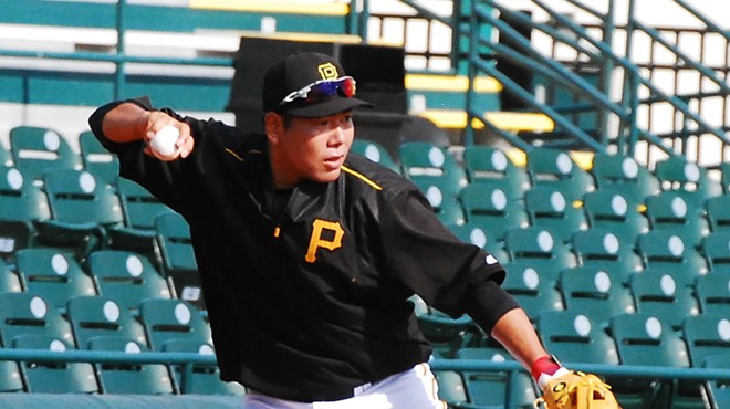 Pittsburgh Left: Pittsburgh Pirates' Jung Ho Kang should sit during sexual-assault investigation