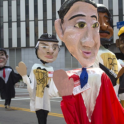 Pittsburgh celebrates bicentennial with parade of history and culture