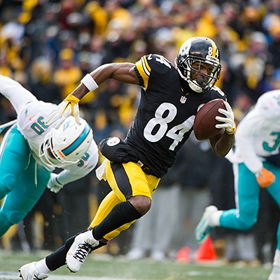 Slideshow: Pittsburgh Steelers crush Miami Dolphins in first round of NFL Playoffs