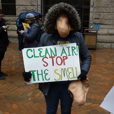 Environmentalists say Allegheny County’s air quality is a repellent to companies like Amazon