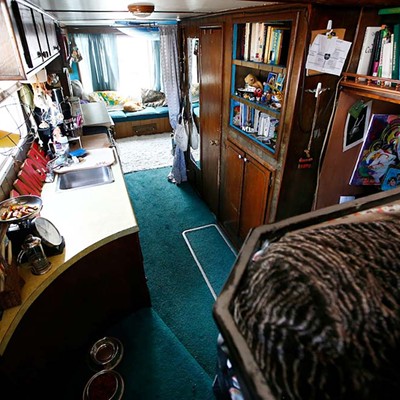 Life on a houseboat