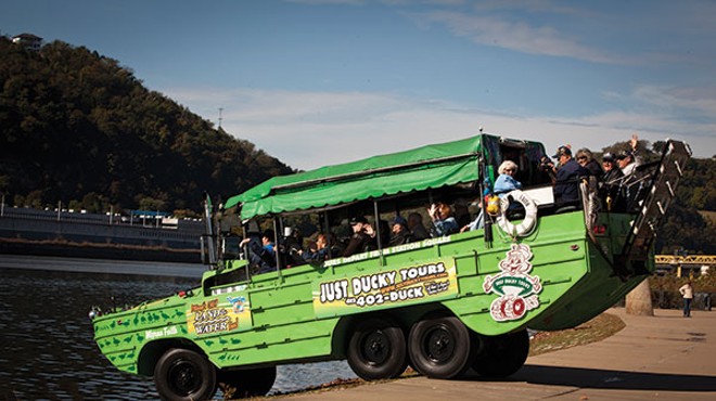 All aboard, The Just Ducky tour heads into the river