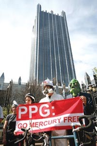 Environment: Group protests mercury release into water by PPG