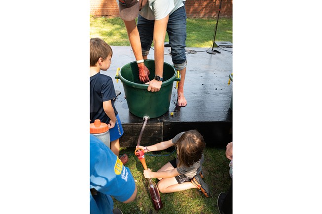 Grape stomping, pony rides, and happy Yinzers at the Pittsburgh County Fair