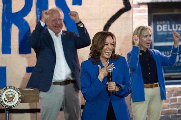 Kamala Harris and Tim Walz campaign near Pittsburgh