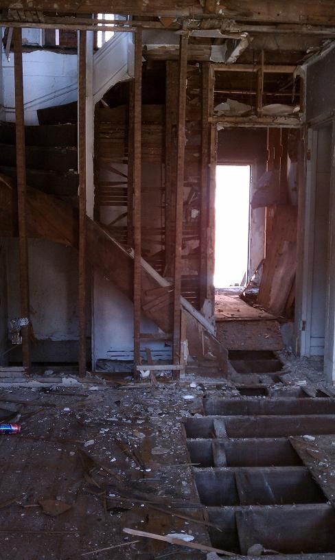 Demolition Man: Ravenstahl kicks of "demolition season" in Homewood