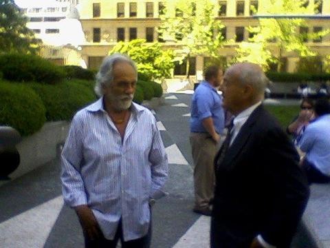 Tommy Chong and Cyril Wecht hold joint press conference, so to speak