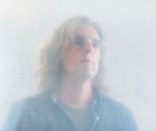 Q&amp;A with Carl Broemel of My Morning Jacket