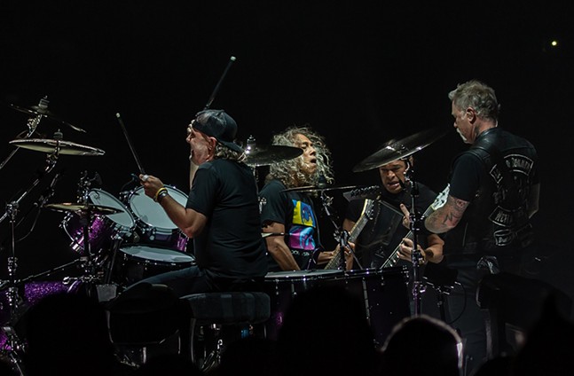 Concert review: The Mall of Metallica