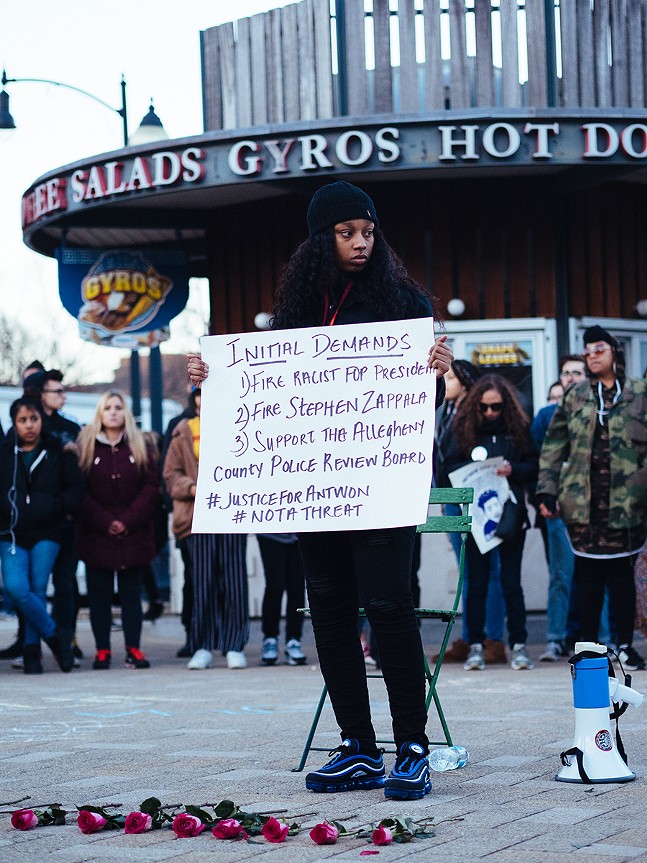 Photo essay: Pittsburghers in Oakland continue to protest the acquittal of Antwon Rose shooter Michael Rosfeld into Saturday evening (2)