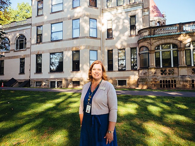 What it takes to become docent of The Frick Pittsburgh — and what a docent does
