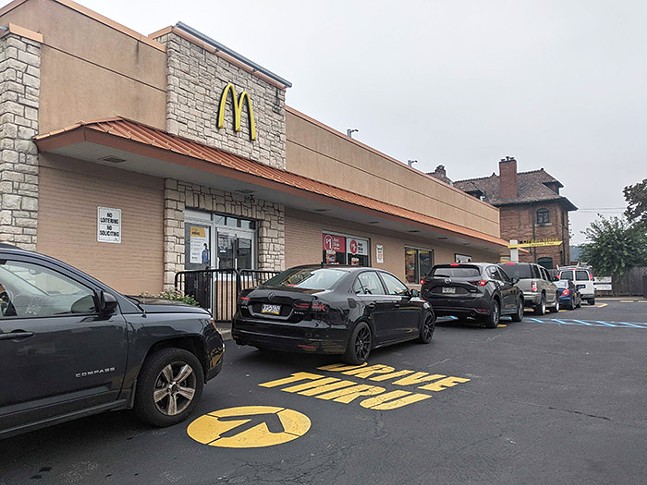 Proposal would limit new drive-thrus and parking for Pittsburgh restaurants (2)