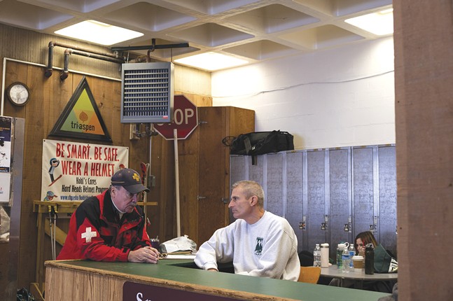 Boyce Park Ski Slopes battle warm temperatures, rain to stay open through the winter