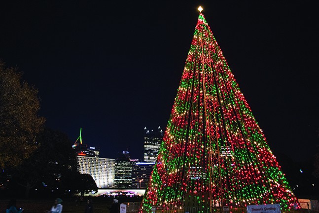 Light Up Night officially kicks off Pittsburgh's Holiday Season