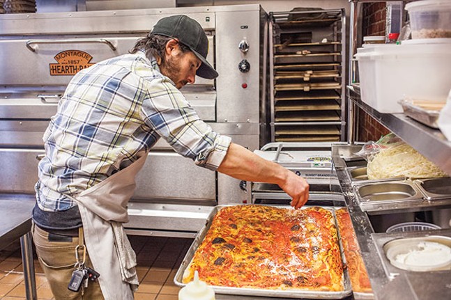 Driftwood Oven rallies funds for a storefront