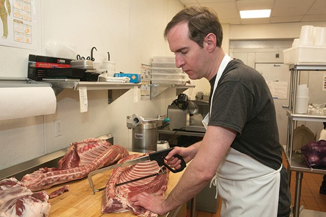 Pittsburgh’s Whitfield introduces bi-weekly lamb dinners