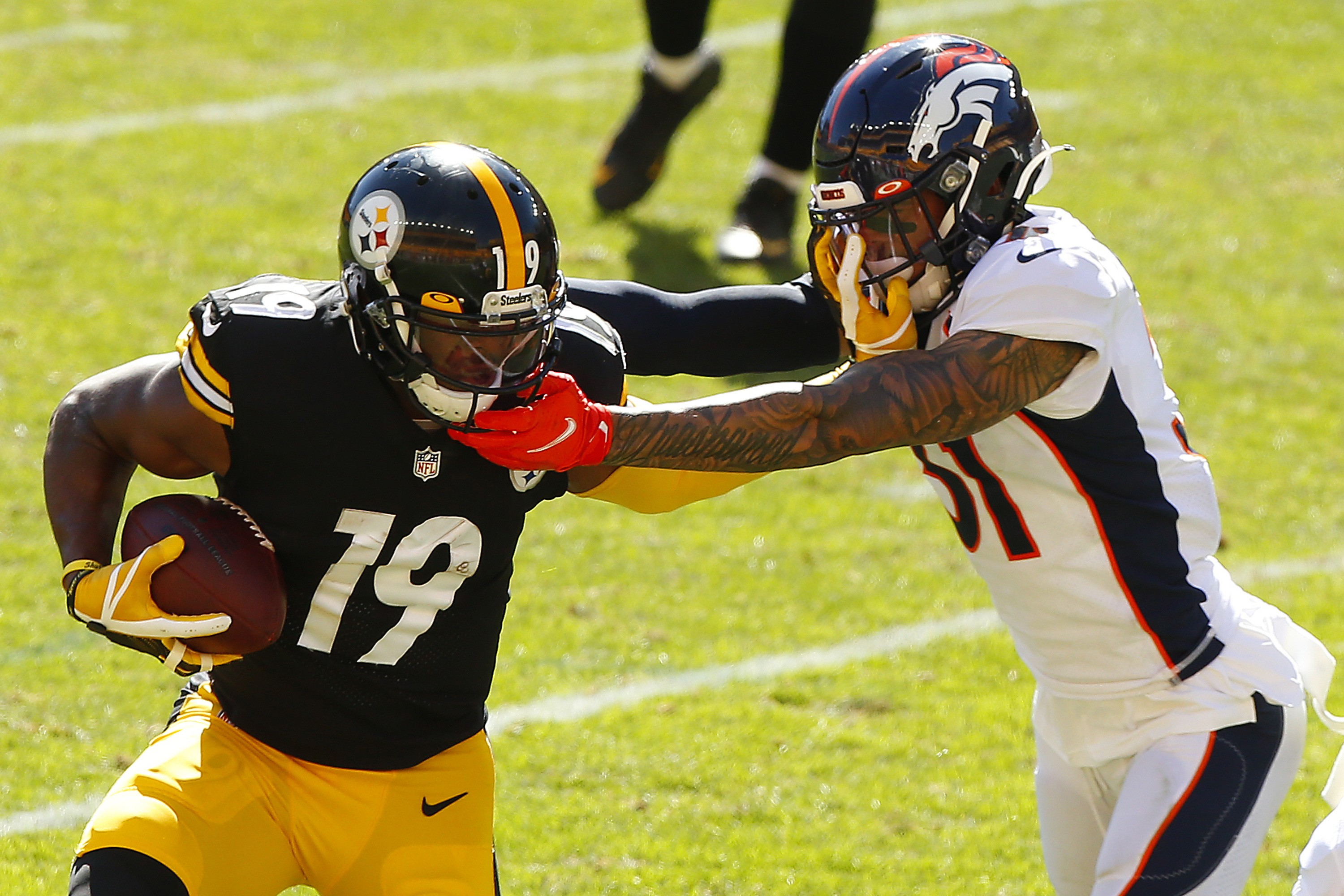 Steelers get 26-21 win at empty Heinz Field, Photos