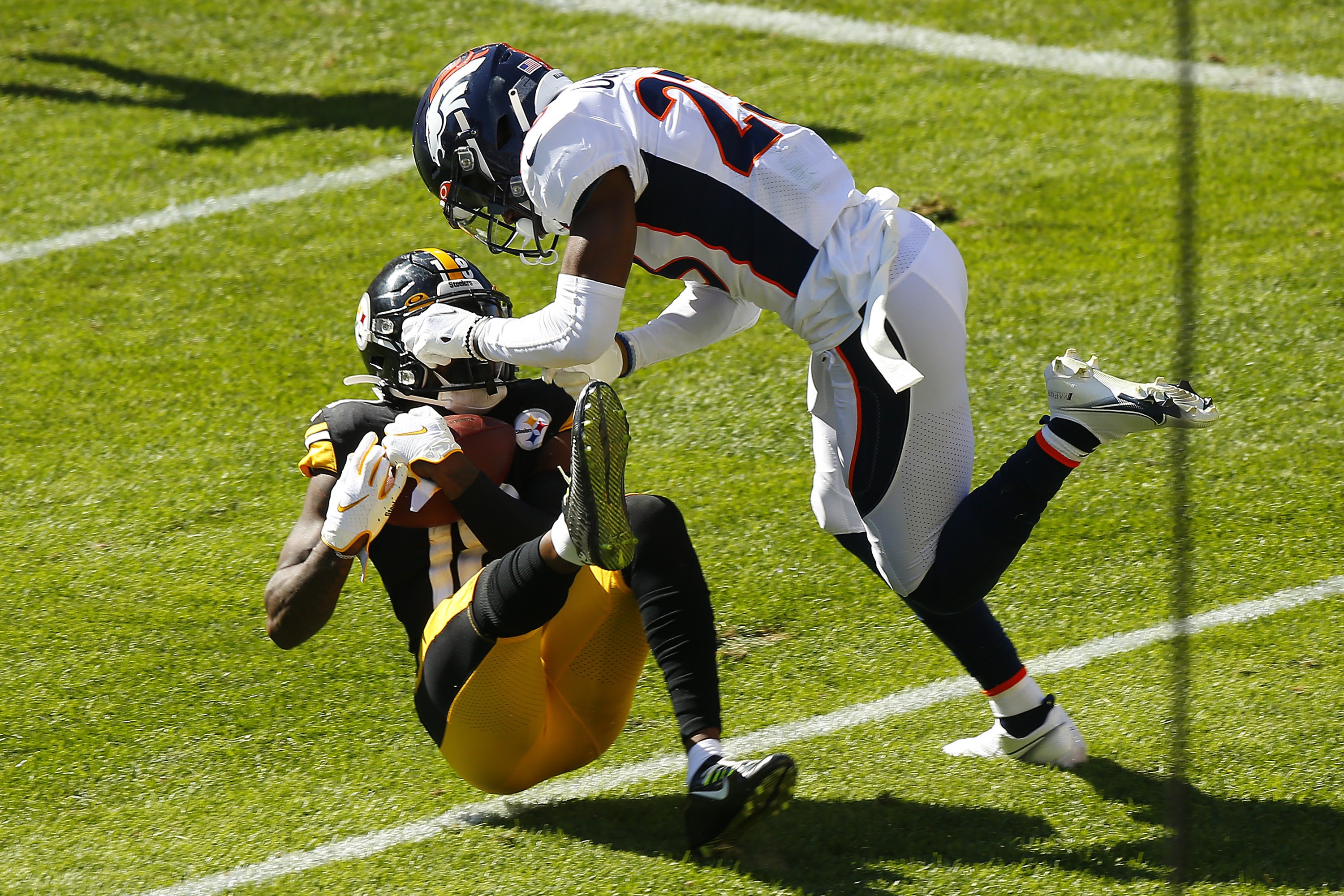 Steelers get 26-21 win at empty Heinz Field, Photos, Pittsburgh